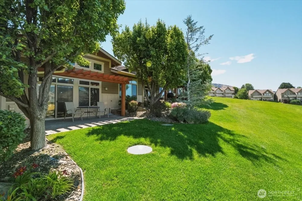 135 Red Hawk Drive Orondo, WA 98843