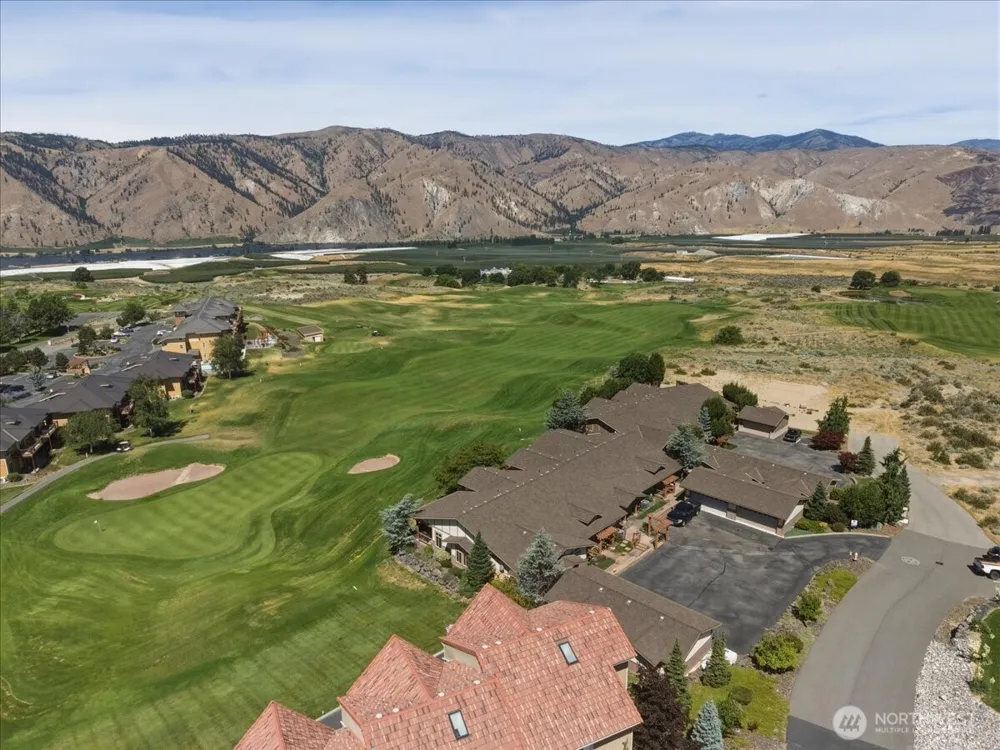 135 Red Hawk Drive Orondo, WA 98843