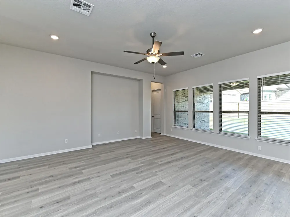 145 Bald Eagle Lane Kyle, TX 78640
