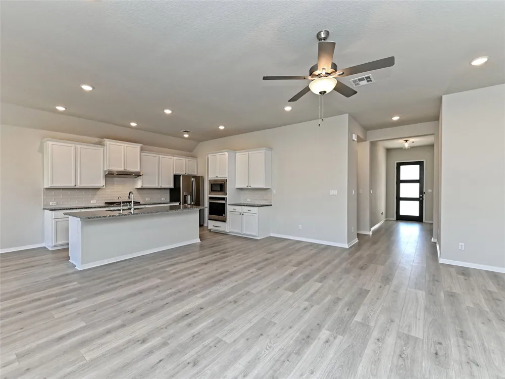 145 Bald Eagle Lane Kyle, TX 78640