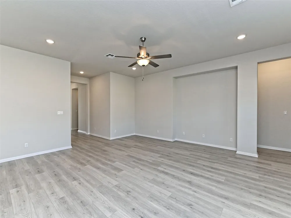 145 Bald Eagle Lane Kyle, TX 78640