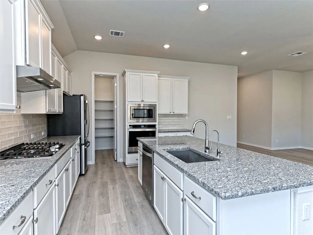 145 Bald Eagle Lane Kyle, TX 78640