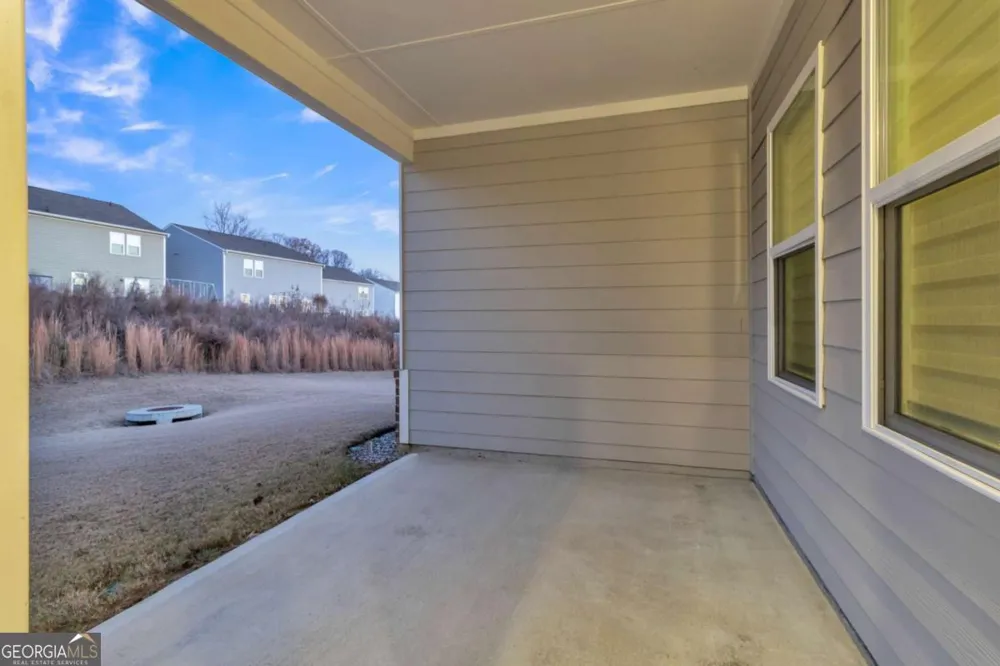 71 Carnaby ST Winder, GA 30680
