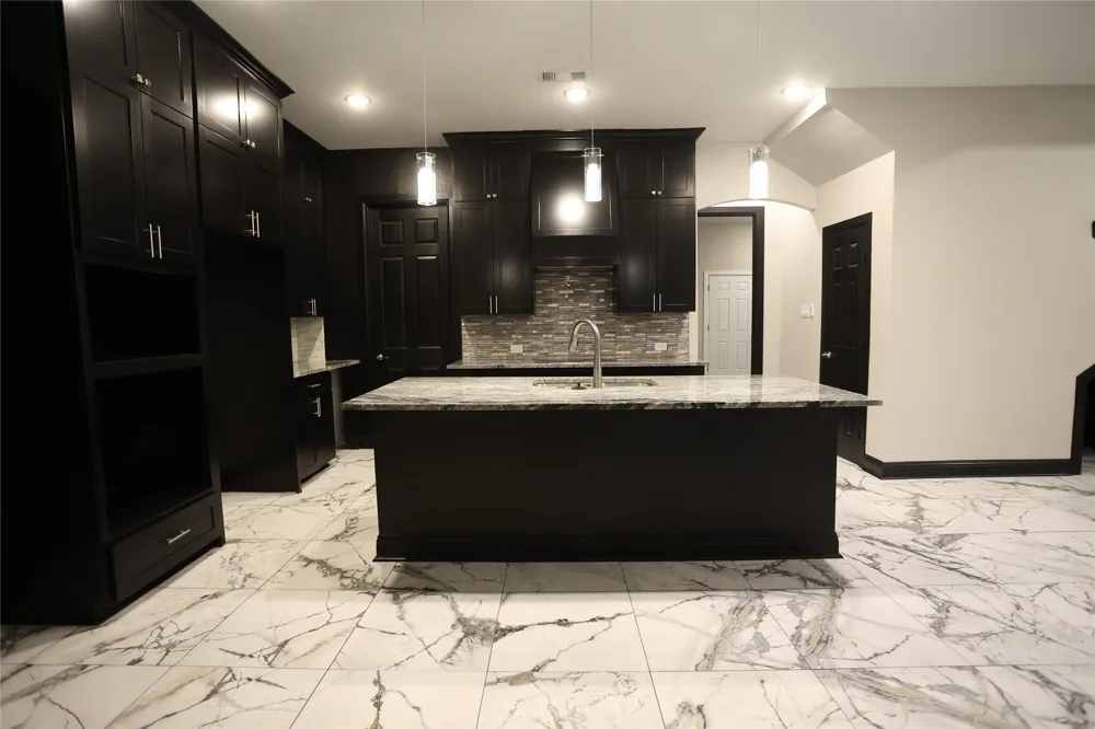 17816 County Road 4072 Kemp, TX 75143