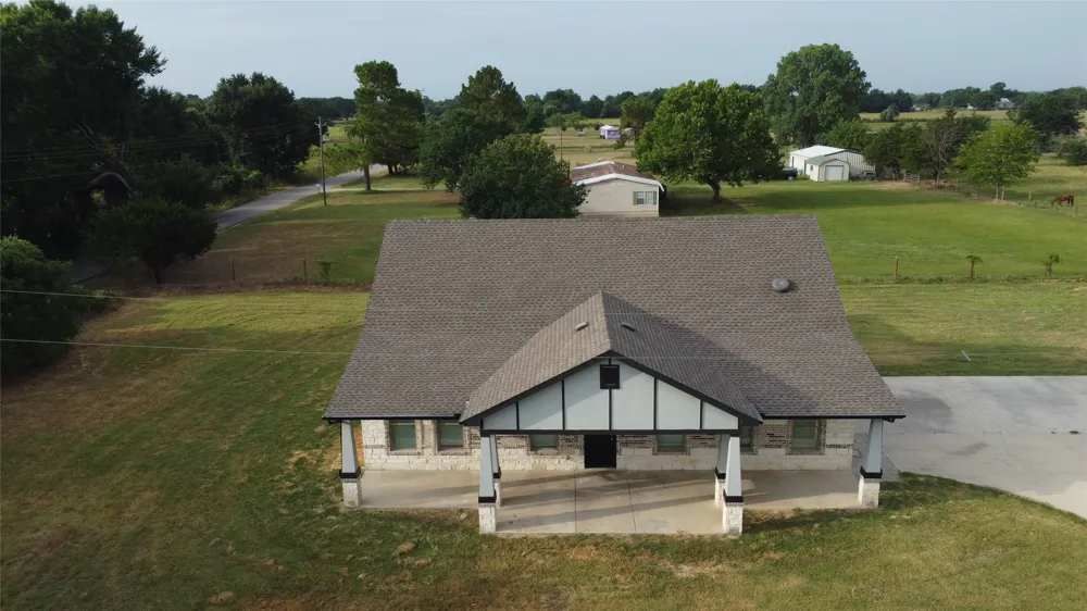 17816 County Road 4072 Kemp, TX 75143
