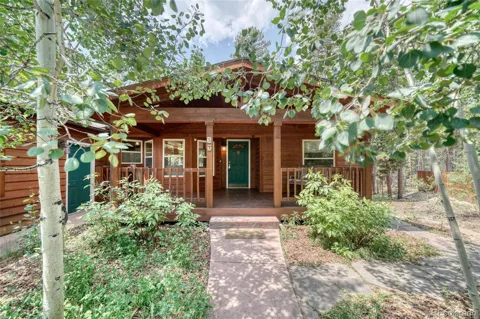 37 Comstock Court
