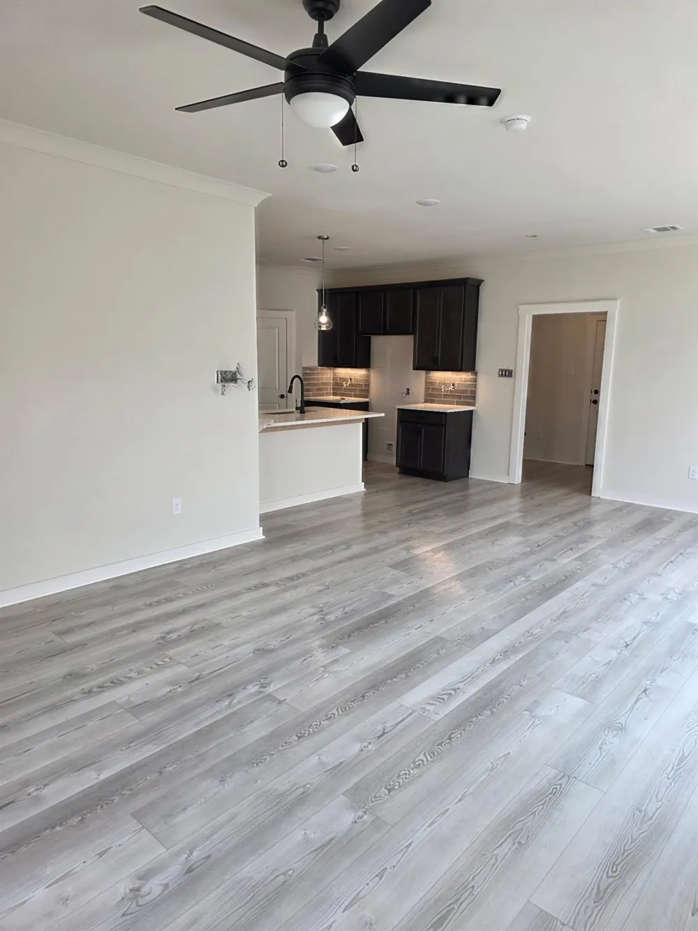21122 Autumn Heights Bonney, TX 77583