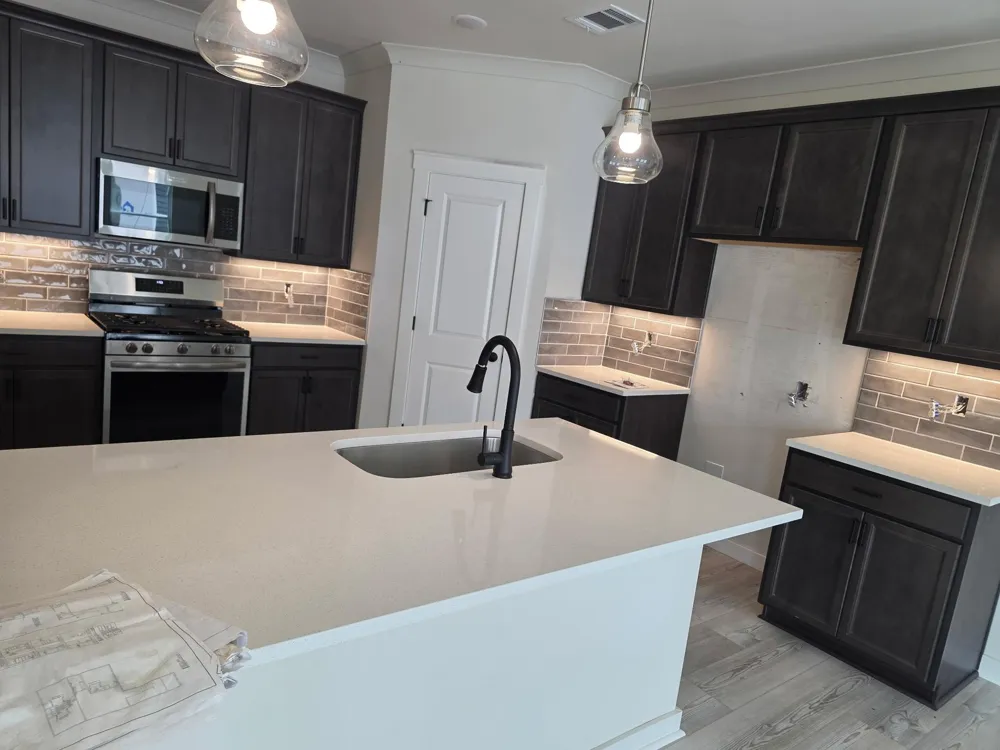 21122 Autumn Heights Bonney, TX 77583