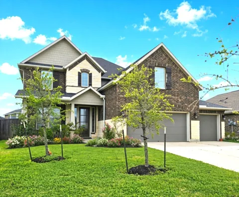 4835 Evergreen Hills Drive