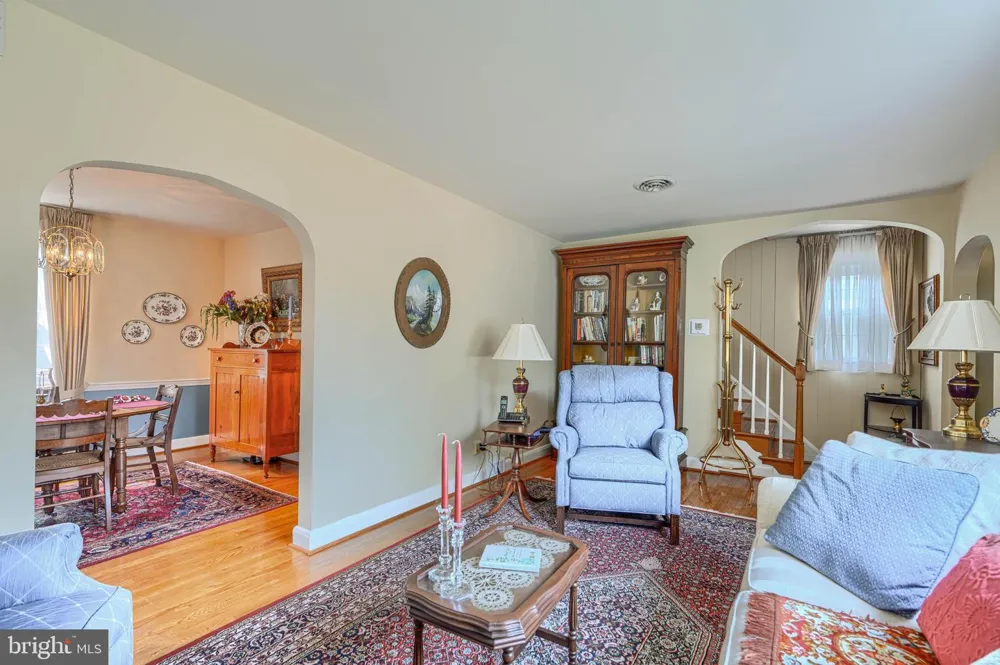6012 WINTHROPE AVENUE Baltimore, MD 21206