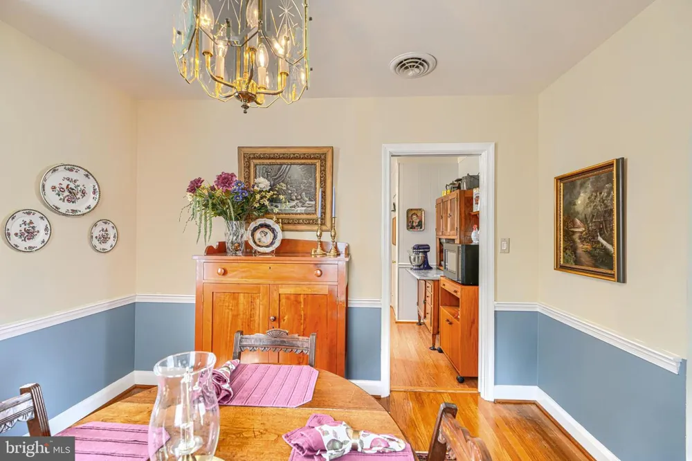 6012 WINTHROPE AVENUE Baltimore, MD 21206