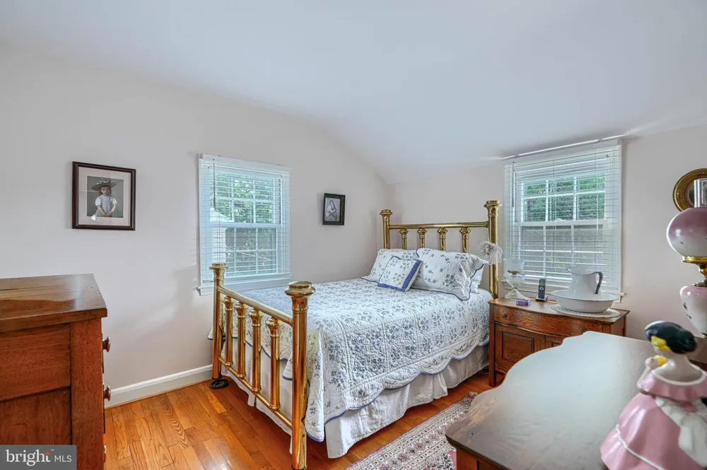 6012 WINTHROPE AVENUE Baltimore, MD 21206