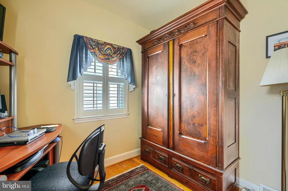 6012 WINTHROPE AVENUE Baltimore, MD 21206