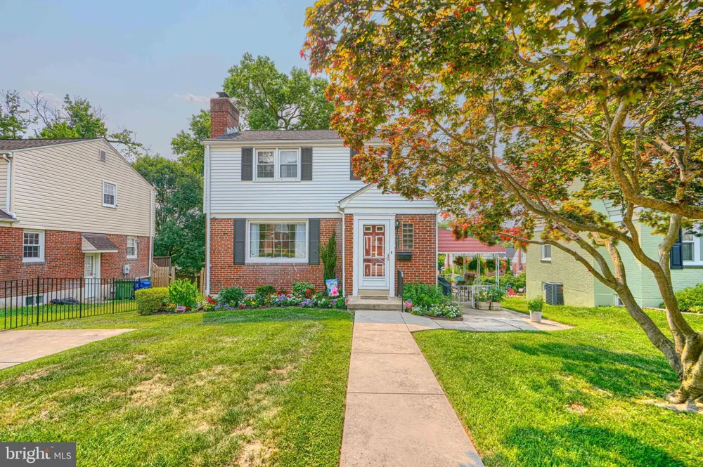 6012 WINTHROPE AVENUE Baltimore, MD 21206