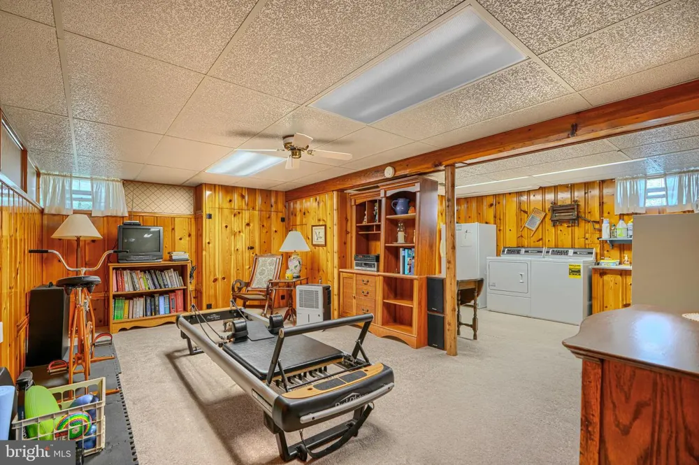 6012 WINTHROPE AVENUE Baltimore, MD 21206