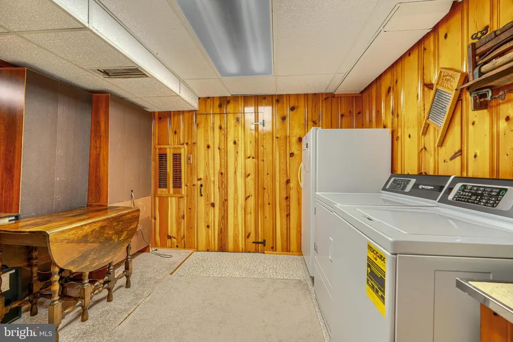 6012 WINTHROPE AVENUE Baltimore, MD 21206