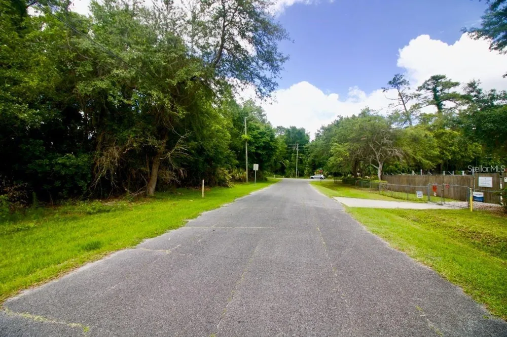 274 TOMS ROAD Debary, FL 32713