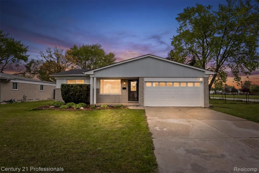 37010 Calka Drive Sterling Heights City, MI 48310