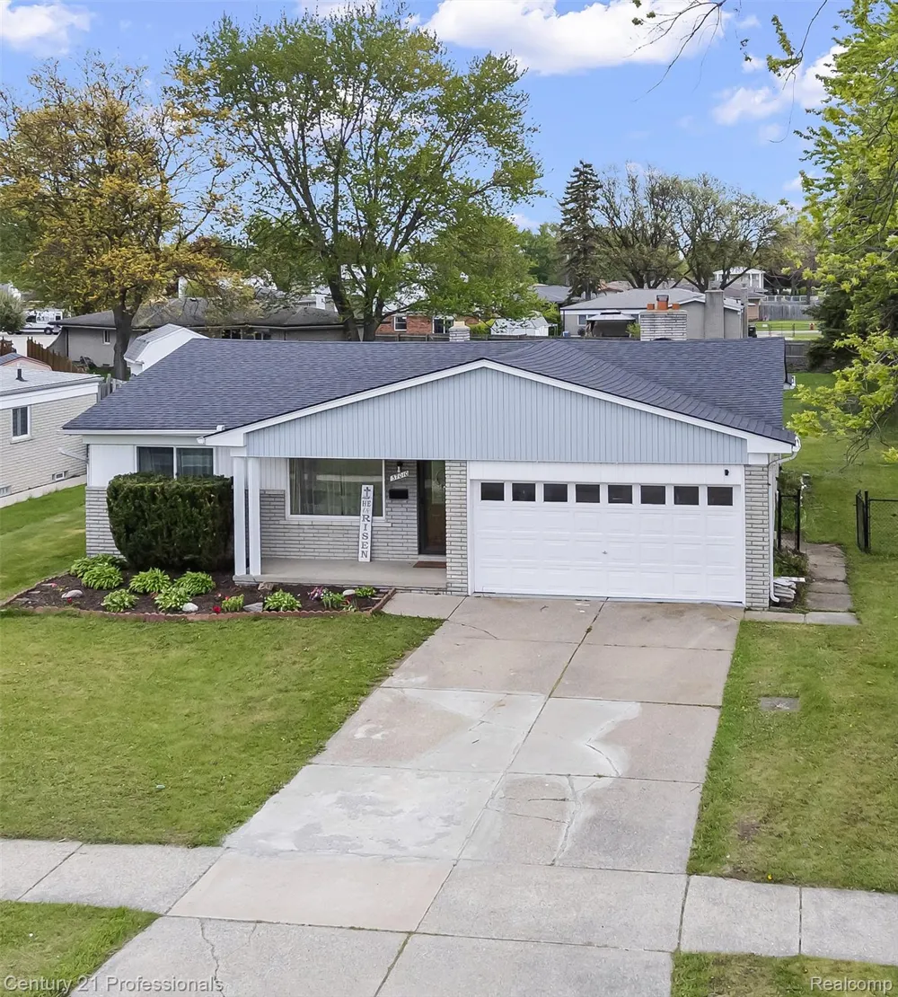 37010 Calka Drive Sterling Heights City, MI 48310