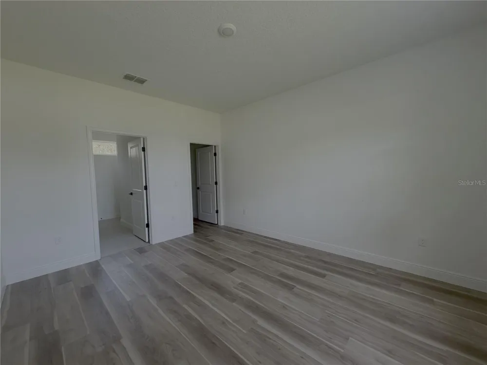 1852 W QUAKER LANE Citrus Springs, FL 34434