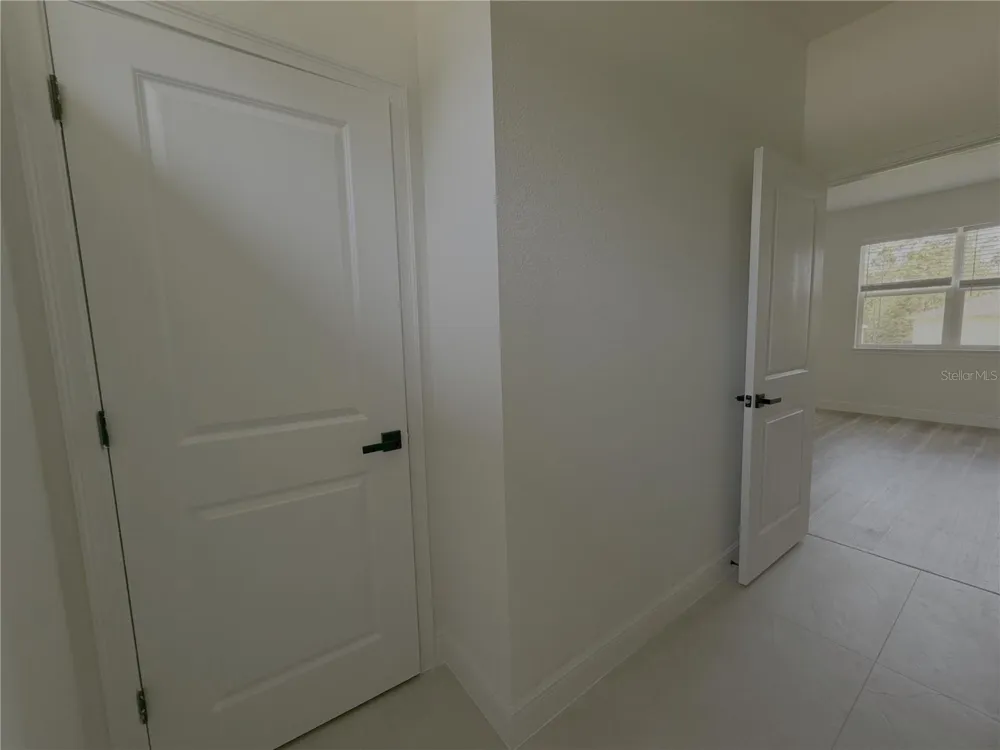 1852 W QUAKER LANE Citrus Springs, FL 34434