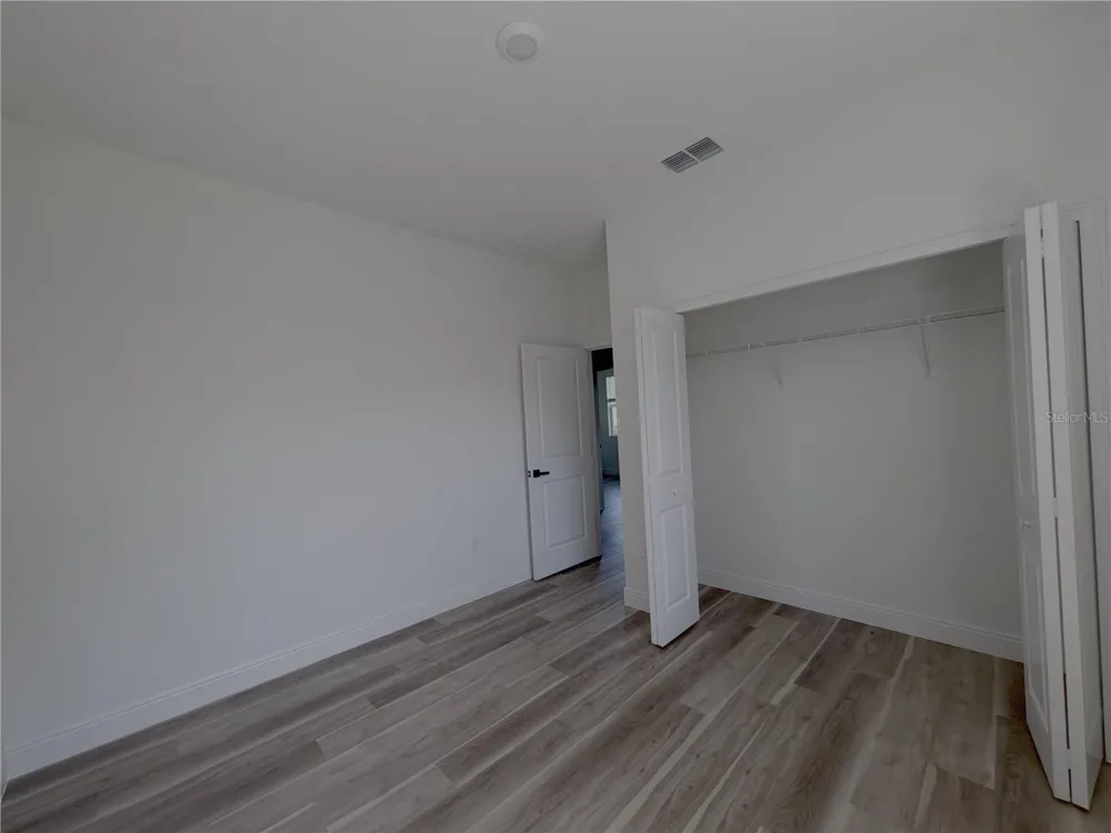 1852 W QUAKER LANE Citrus Springs, FL 34434