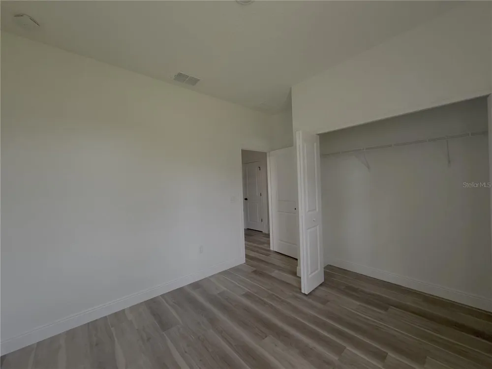 1852 W QUAKER LANE Citrus Springs, FL 34434