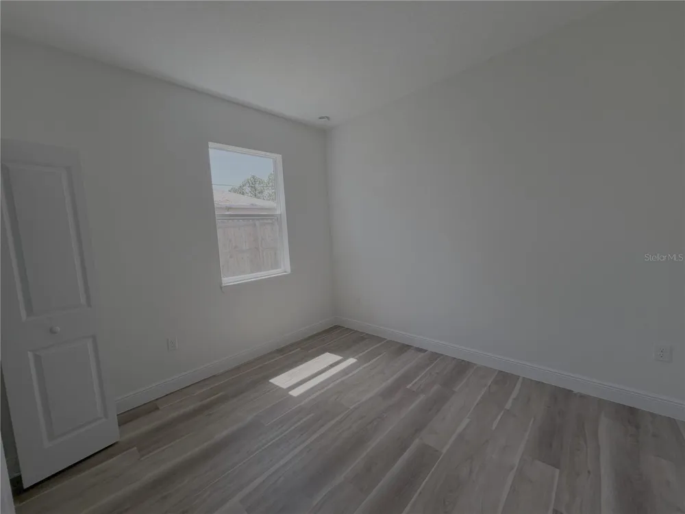 1852 W QUAKER LANE Citrus Springs, FL 34434
