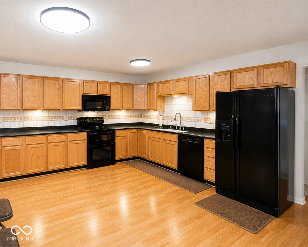 923 Stave Oak Drive Beech Grove, IN 46107