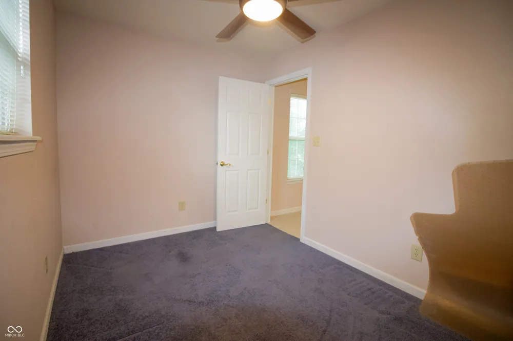 923 Stave Oak Drive Beech Grove, IN 46107