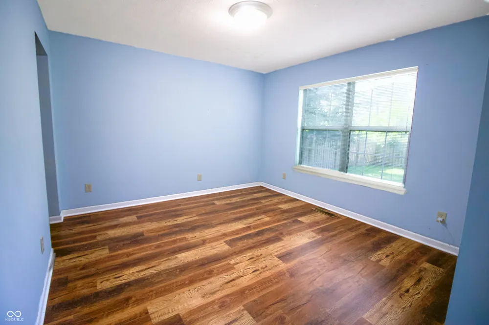 923 Stave Oak Drive Beech Grove, IN 46107