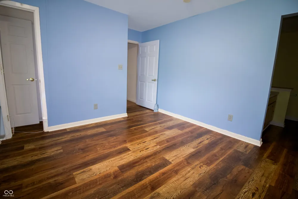 923 Stave Oak Drive Beech Grove, IN 46107