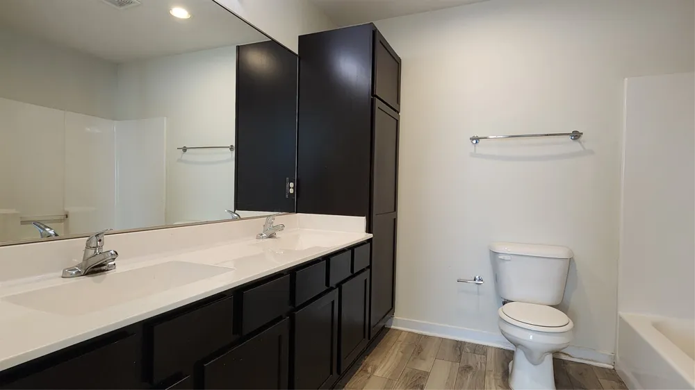 931 Robineta Gunter, TX 75058
