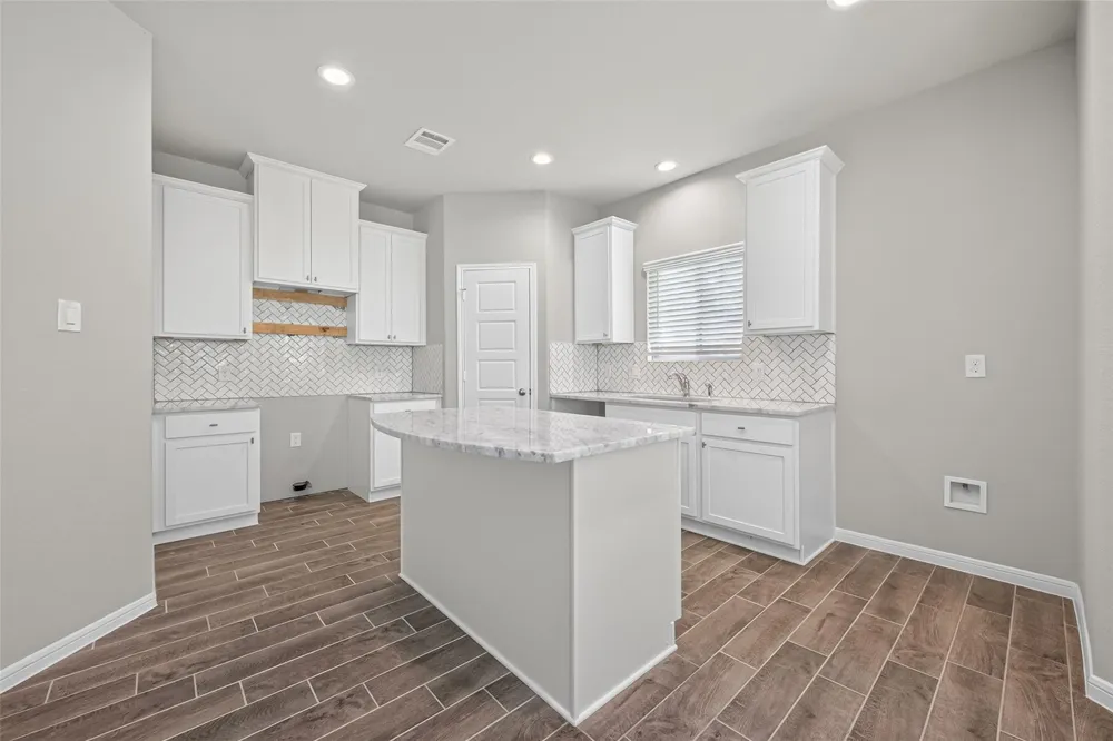 516 Emerald Thicket Huffman, TX 77336