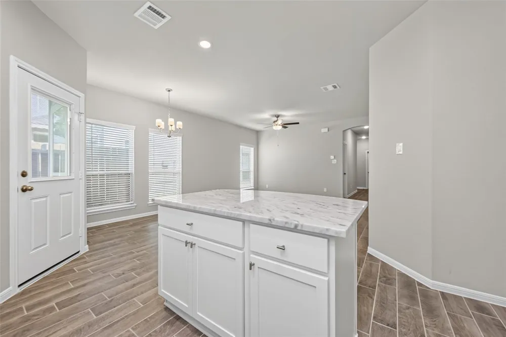 516 Emerald Thicket Huffman, TX 77336