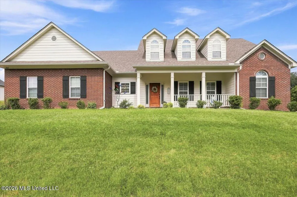1943 Laughter Road Nesbit, MS 38651
