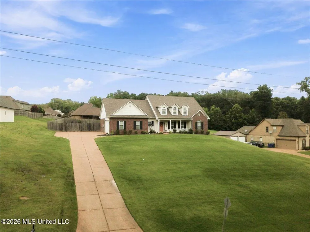 1943 Laughter Road Nesbit, MS 38651
