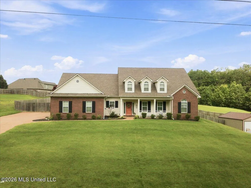 1943 Laughter Road Nesbit, MS 38651