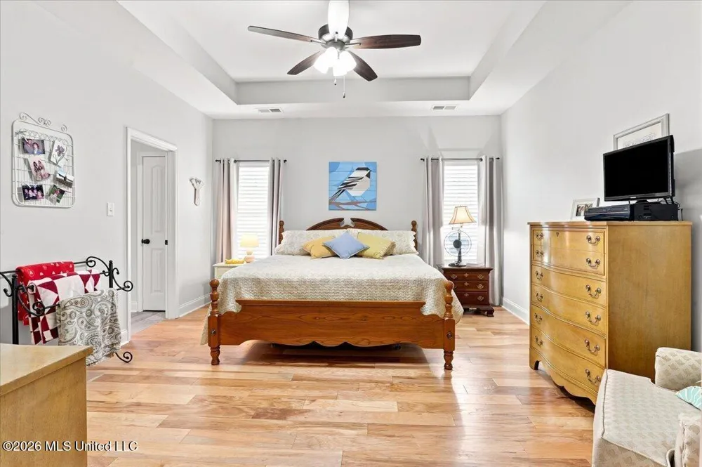 1943 Laughter Road Nesbit, MS 38651