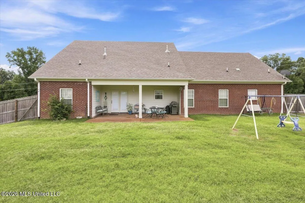 1943 Laughter Road Nesbit, MS 38651