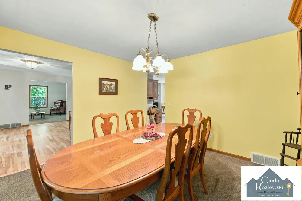 4959 Brookestone Drive NE Rockford, MI 49341