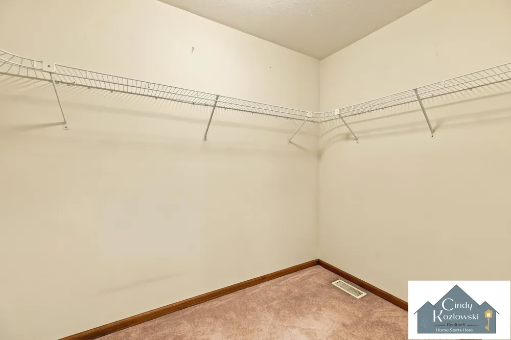 4959 Brookestone Drive NE Rockford, MI 49341
