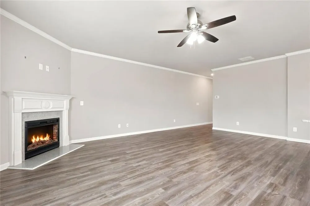 5052 Silver Fox Road Oakwood, GA 30566