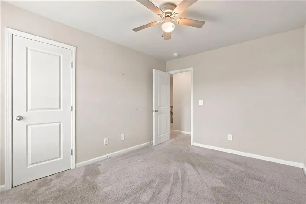 5052 Silver Fox Road Oakwood, GA 30566
