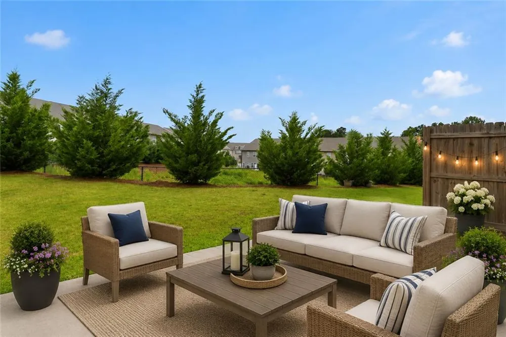 5052 Silver Fox Road Oakwood, GA 30566