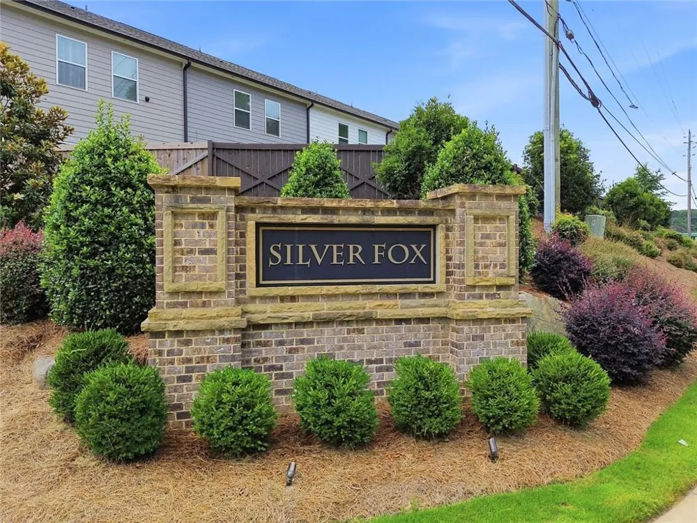 5052 Silver Fox Road Oakwood, GA 30566