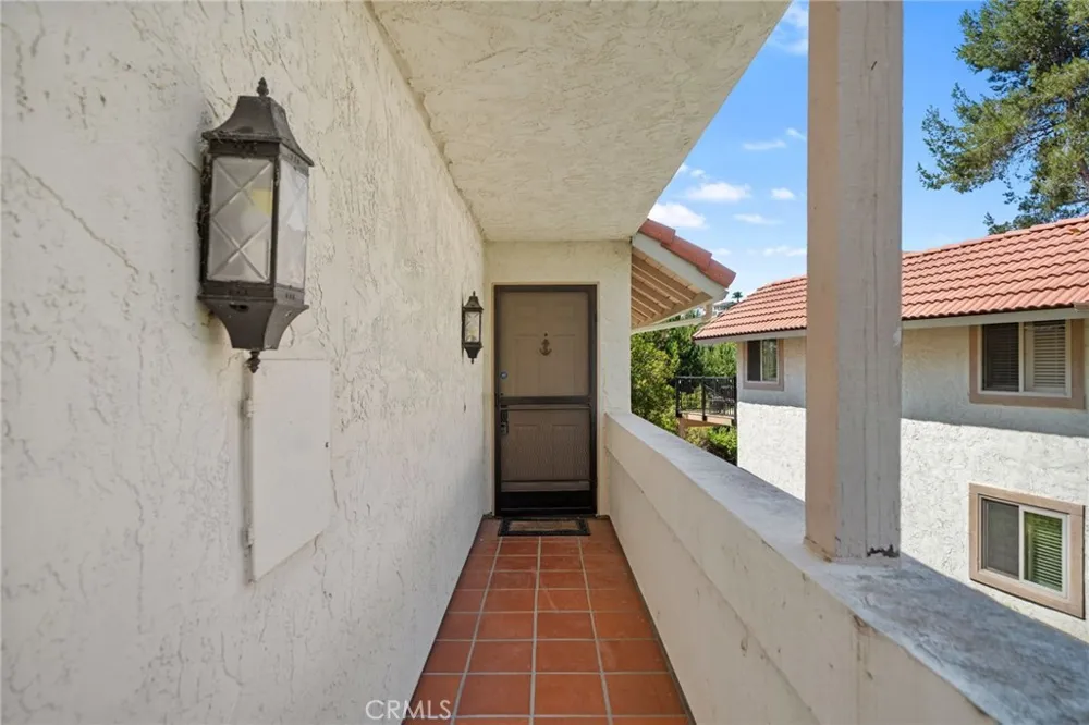 6571 Camino Capistrano Carlsbad, CA 92009