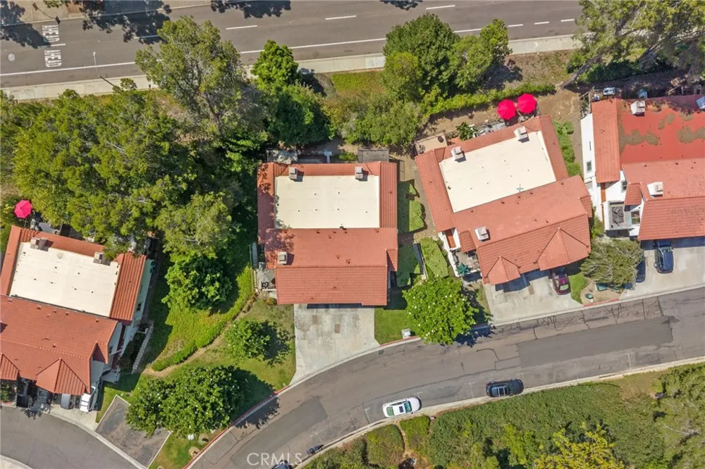 6571 Camino Capistrano Carlsbad, CA 92009