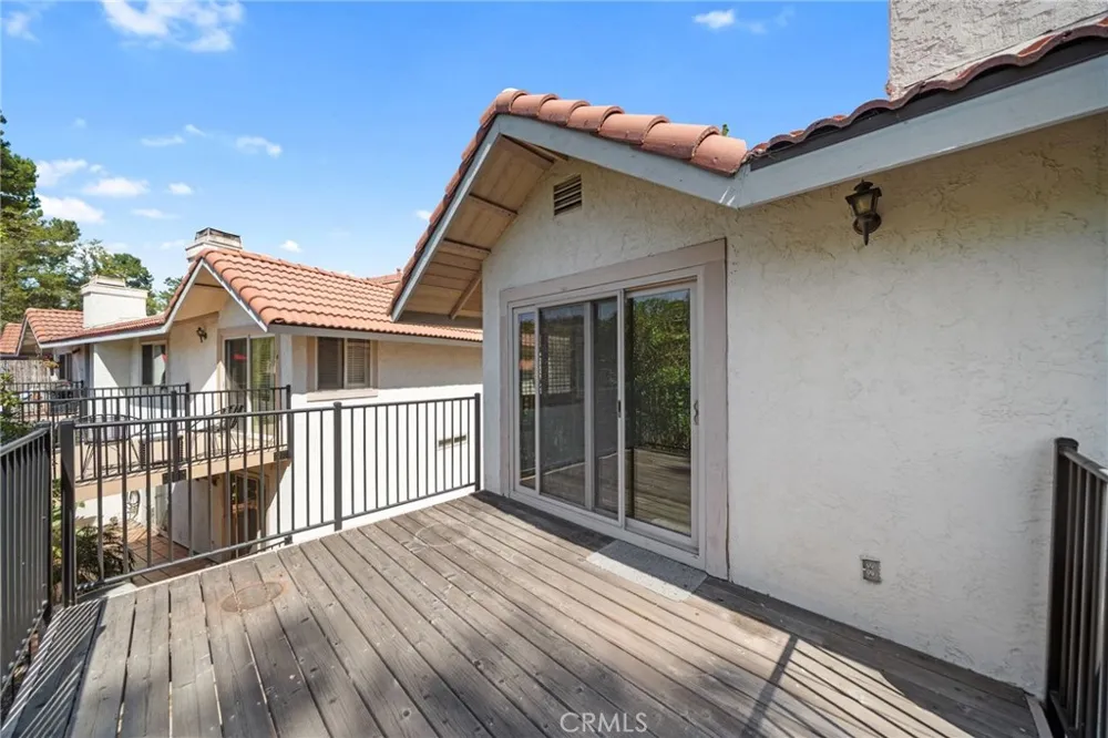 6571 Camino Capistrano Carlsbad, CA 92009