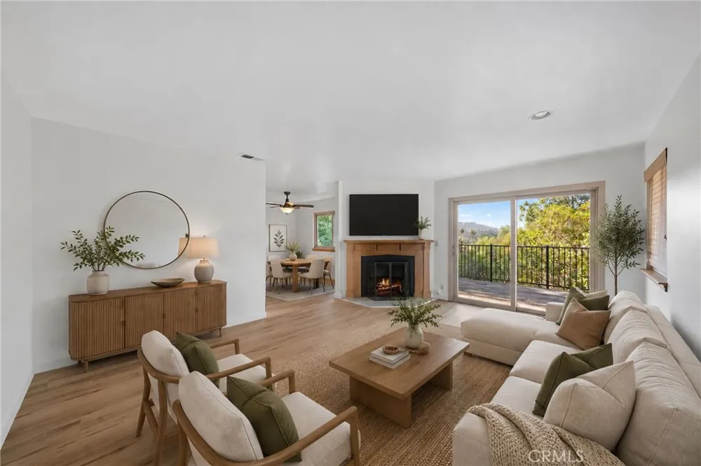 6571 Camino Capistrano Carlsbad, CA 92009